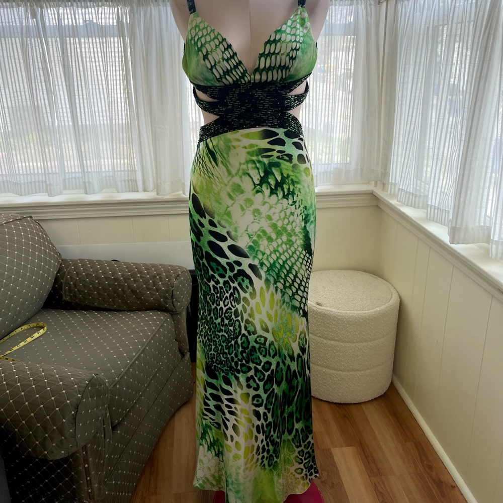2000s Faviana Couture Animal Print Green Prom Formal Dress